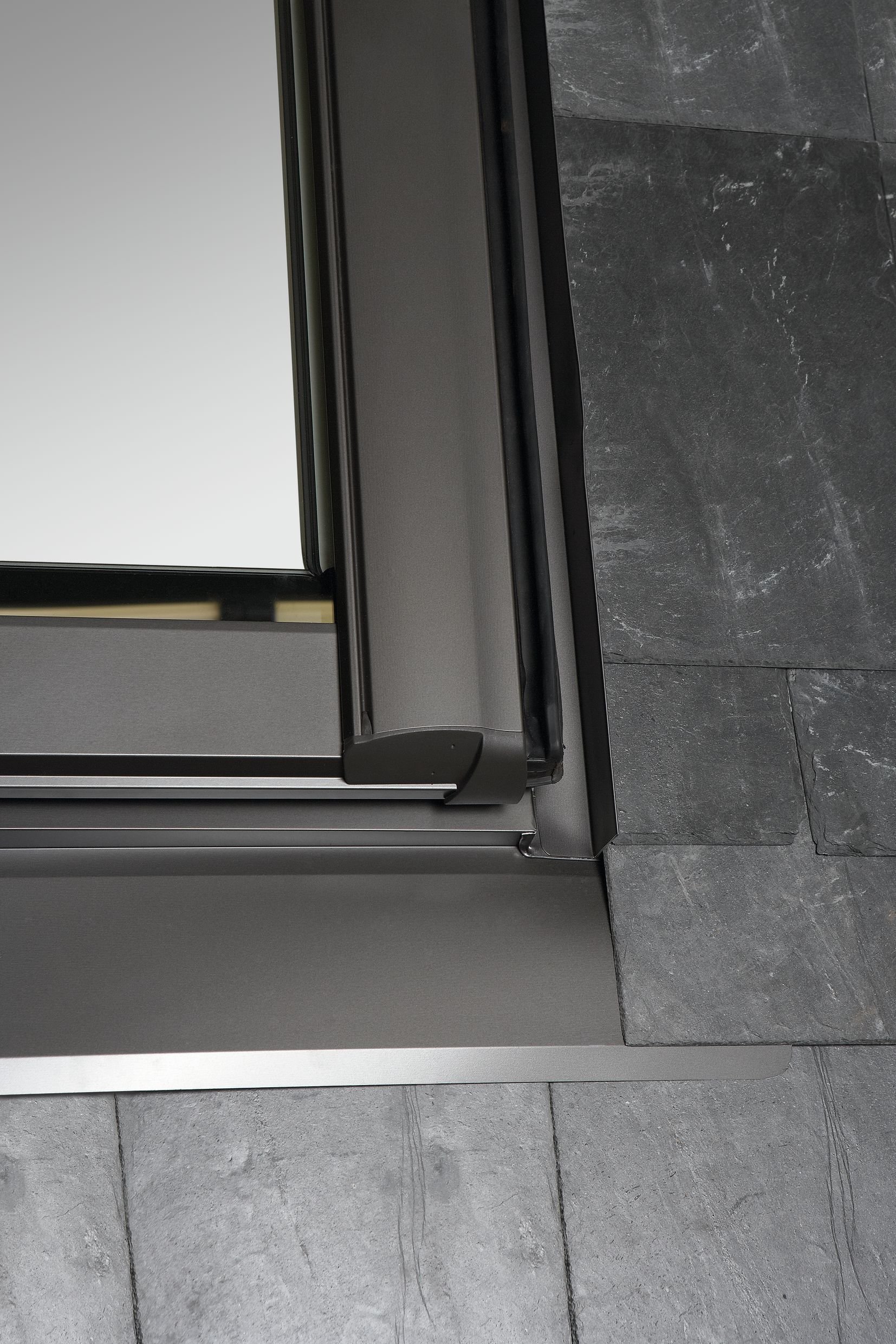 Roto Designo Eindeckrahmen tiefer gelegt R8 ETL WD 1x1 SDS AL